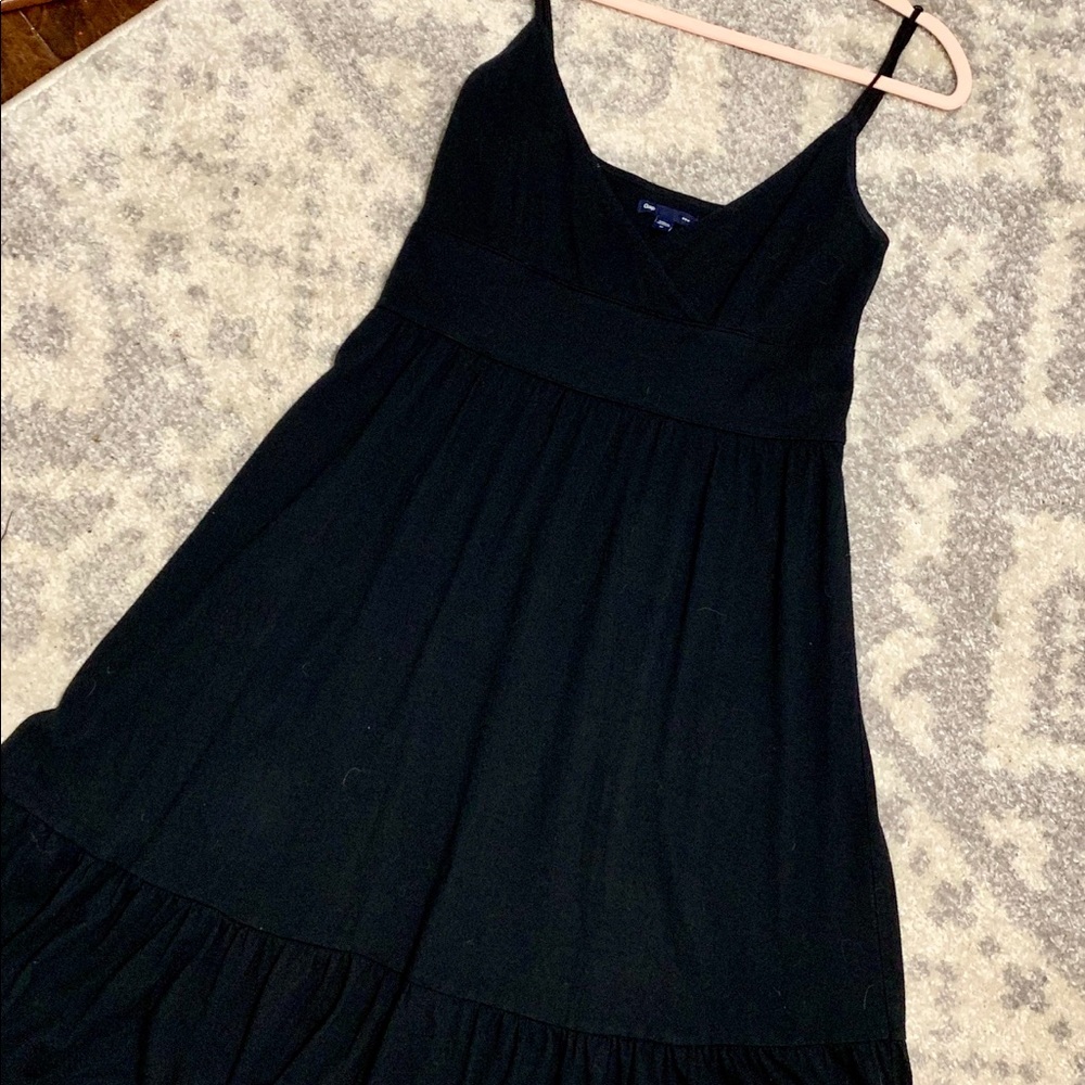 SHIPS $3.99 Gap black Spaghetti Strap Summer Dress